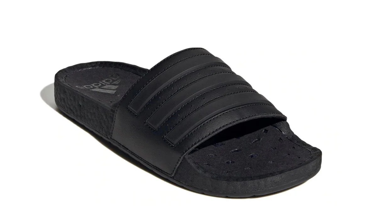 Adidas: Badelatschen