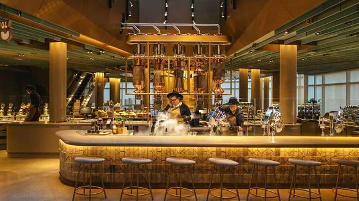 Starbucks: Größte Filiale der Welt eröffnet in Chicago