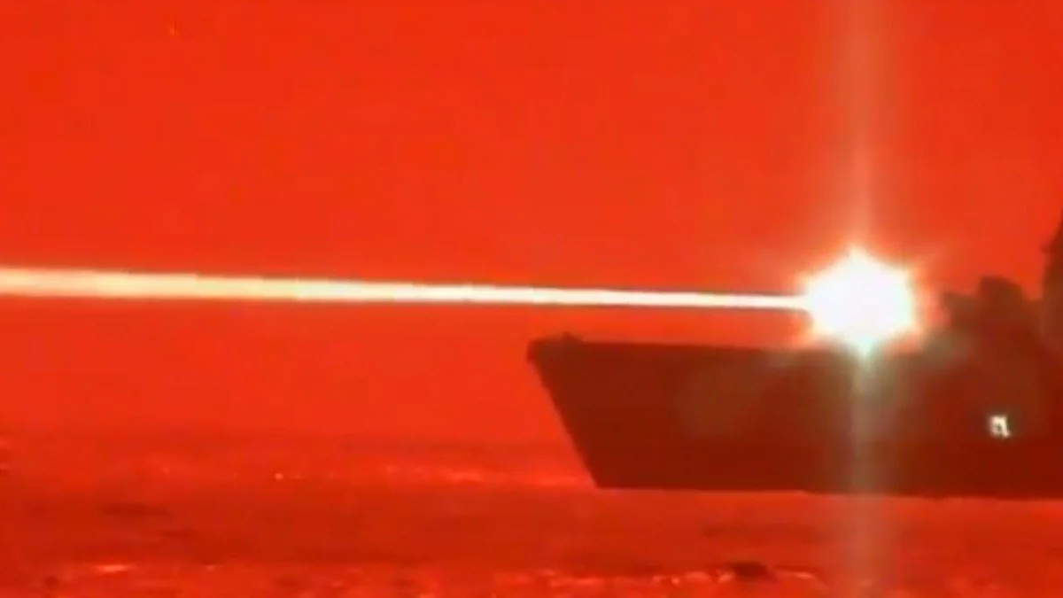 US Navy: Kriegsschiff zerstört Drohne mit Laserwaffe