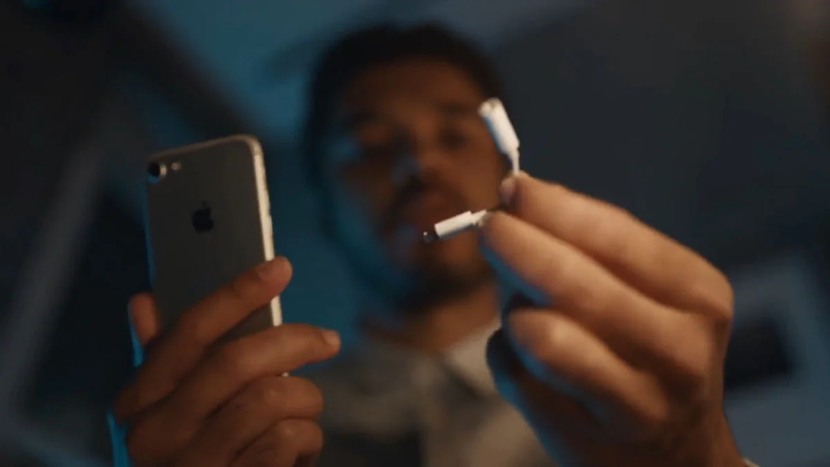 Samsung: Werbespot macht sich über Apples iPhone lustig