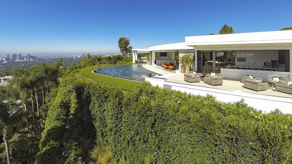 Beverly Hills: Minecraft-Gründer hat ein Anwesen für 70 Millionen Dollar gekauft