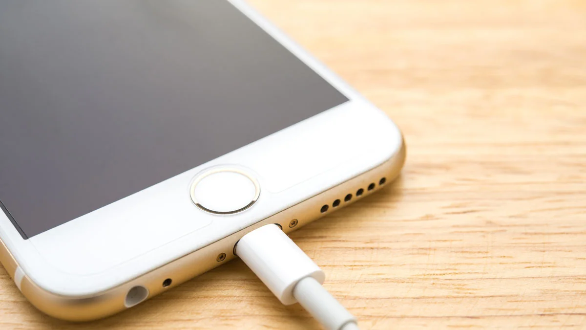 Es kostet nicht Mal einen Cent dein iPhone aufzuladen