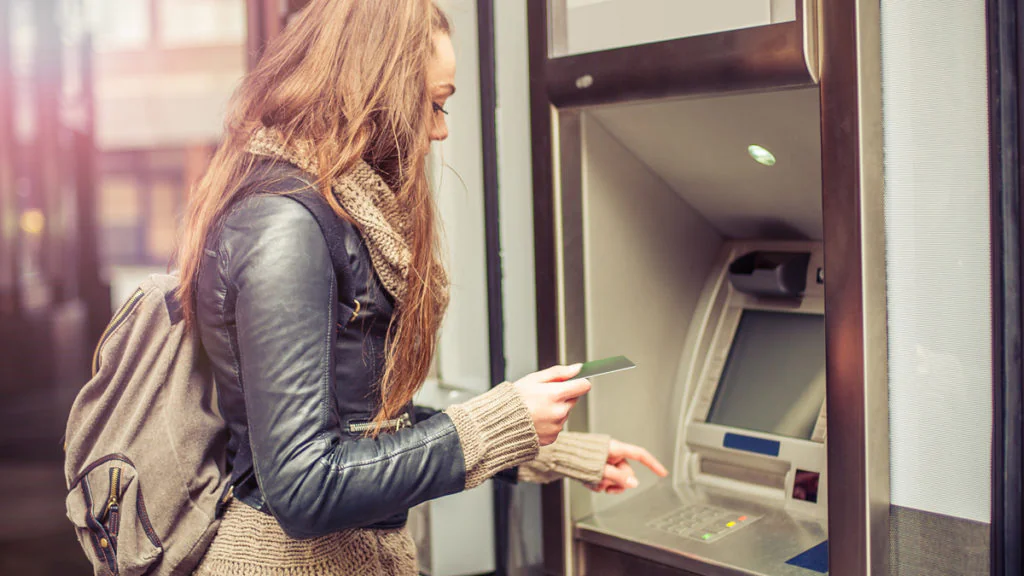 Banken müssen über 4,7 Milliarden an die Kunden zurückzahlen