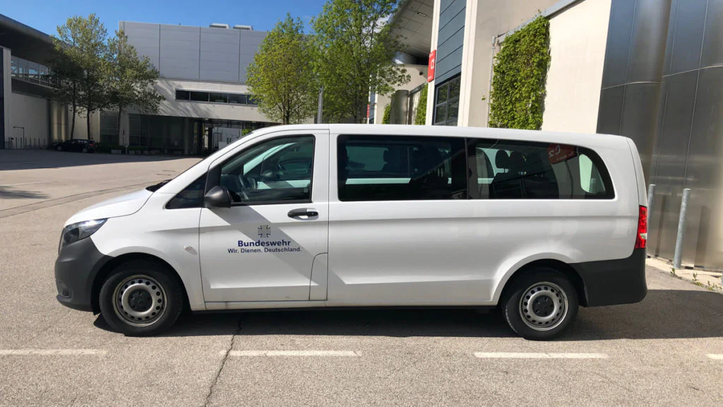 Bundeswehr: Was das Y-Kennzeichen der Fahrzeuge bedeutet