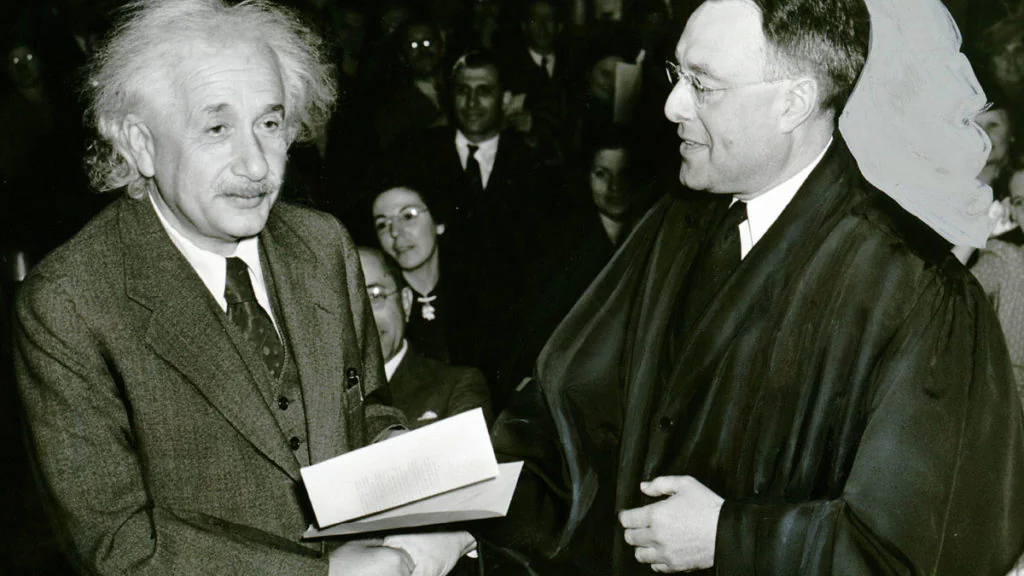 10 erstaunliche Fakten über Albert Einstein