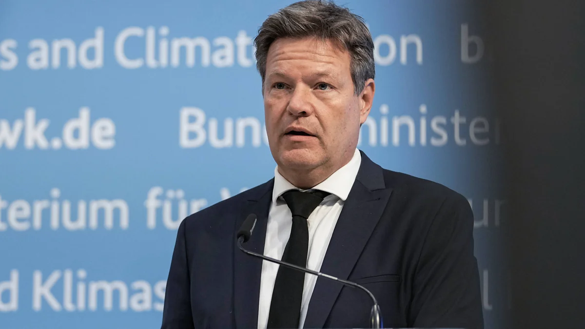Habeck ruft nächste Alarmstufe zur Gasversorgung aus