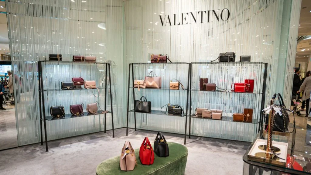 Dior vs. Valentino: Der Krieg der Modehäuser eskaliert