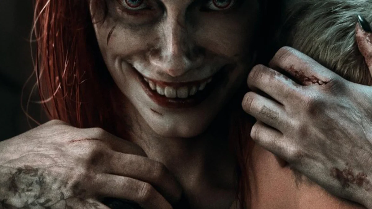 erste-szenen-aus-evil-dead-rise-versprechen-blutiges-horror-highlight