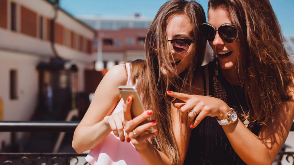 Instagram und Facebook führen kostenpflichtige Abo-Funktion ein