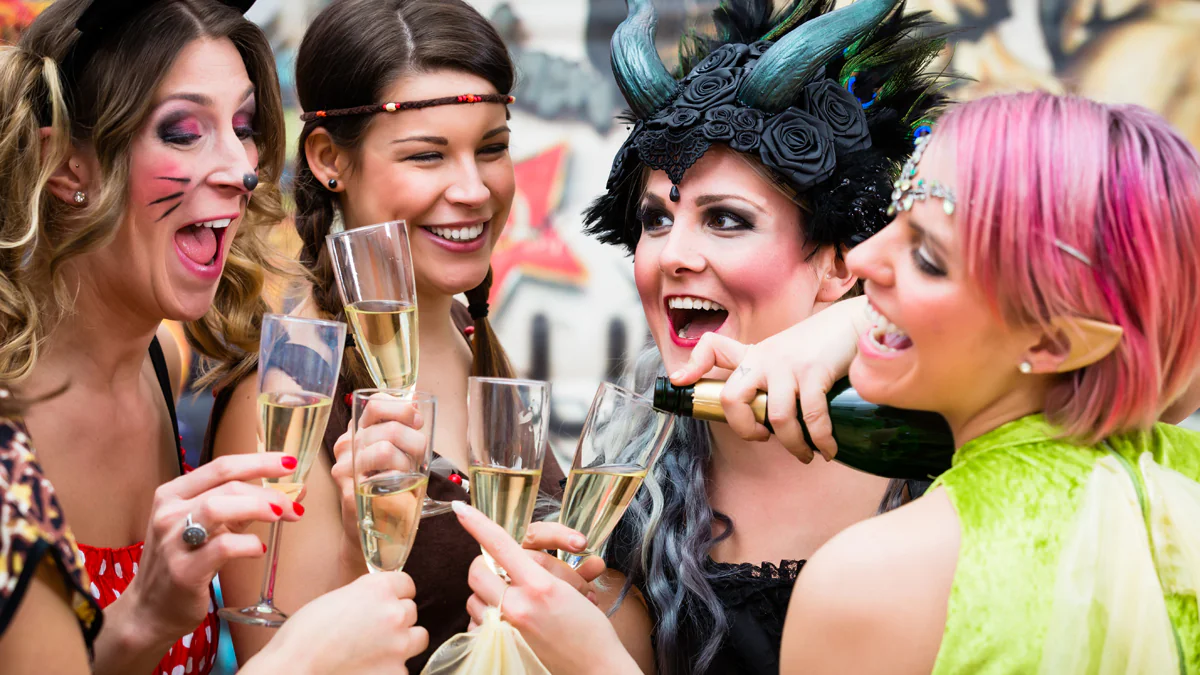 10-000-euro-strafe-welche-kostueme-an-karneval-verboten-sind