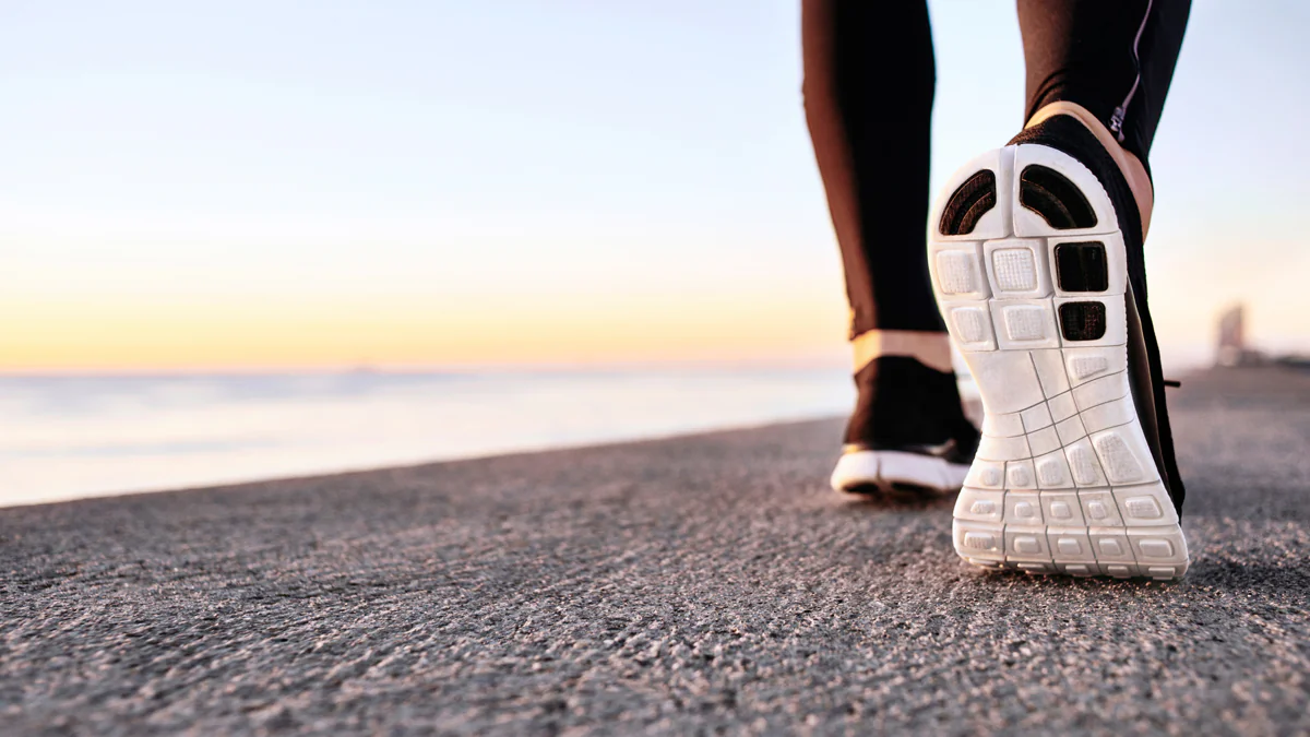 So viele Kalorien verbrennt man beim Power Walking