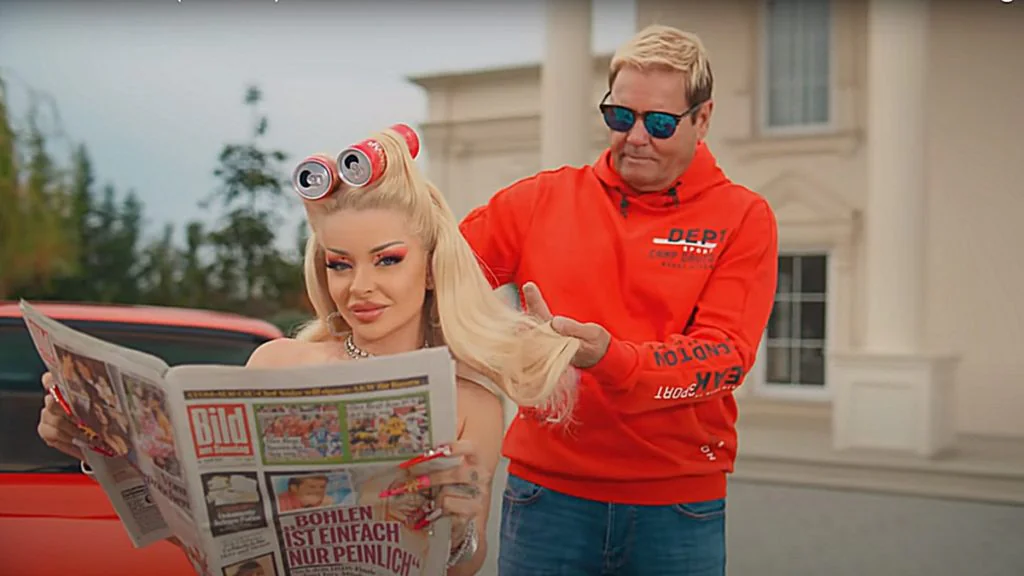 Neues Musikvideo: Katja Krasavice knebelt „Dieter Bohlen“