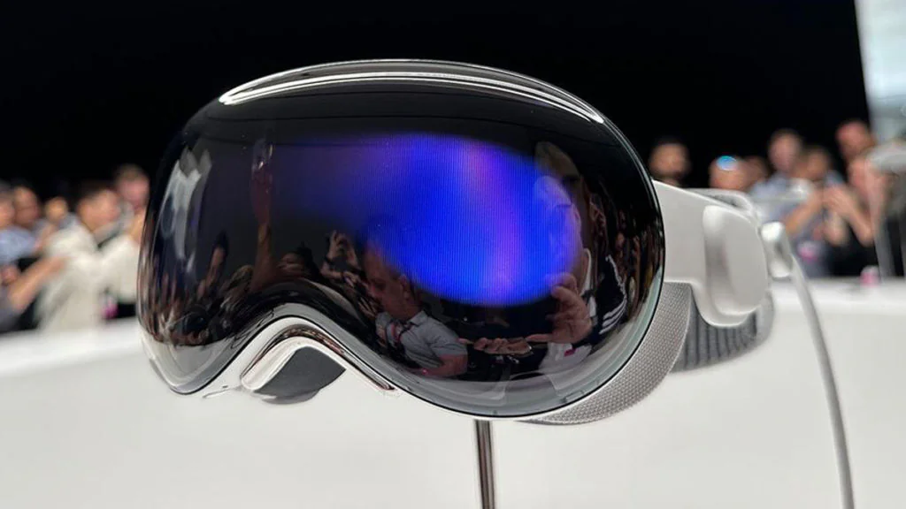 Vision Pro: Apple stellt neues VR/AR-Headset vor