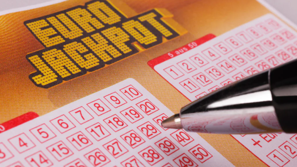 Mann entwickelt Gewinnersystem und knackt 14 Mal den Jackpot