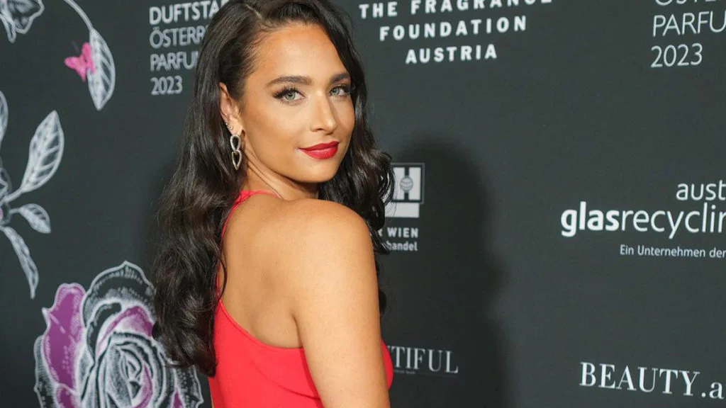Nach Ehe-Krise: Amira Pocher zeigt sich verführerisch auf Instagram