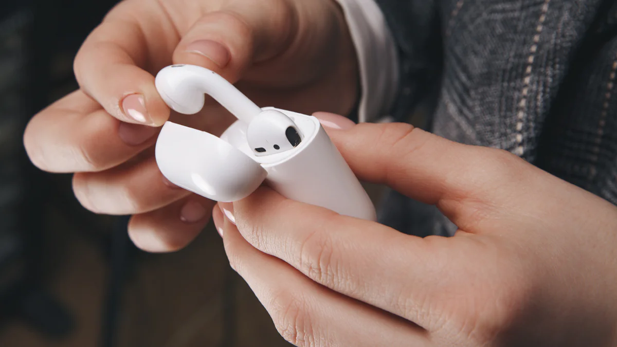 Apple überzeugt mit Update: AirPods bekommen neue Funktionen 