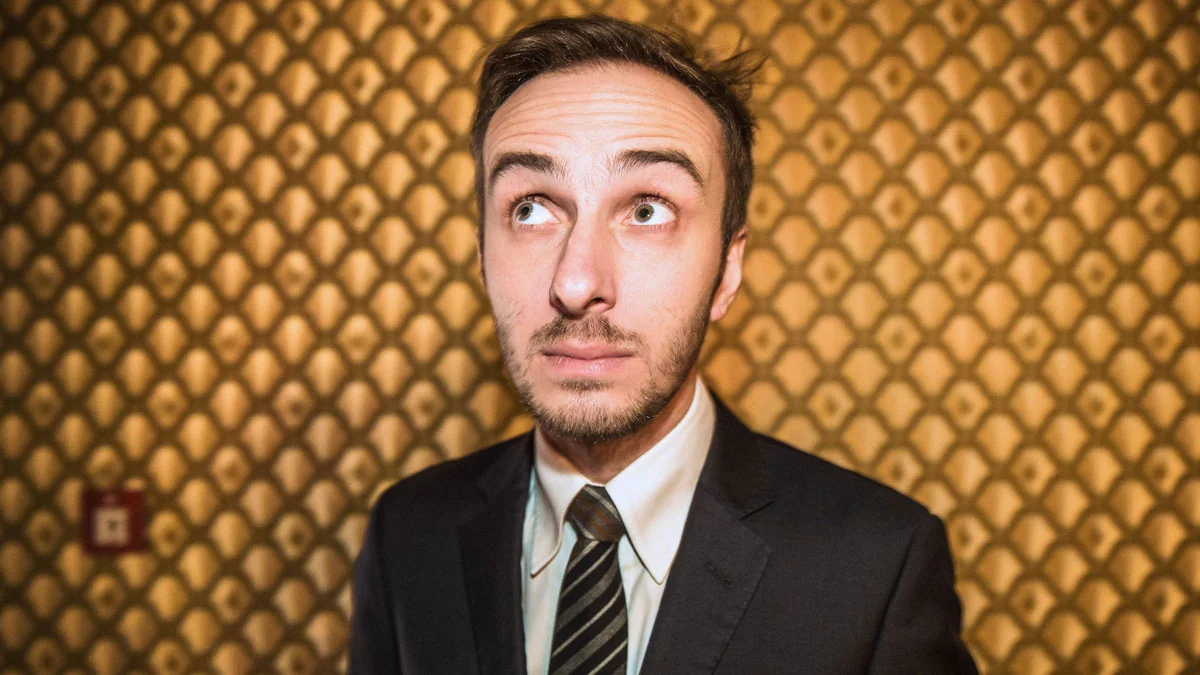 Jan Böhmermann Vermögen: Wie reich ist der Komiker?