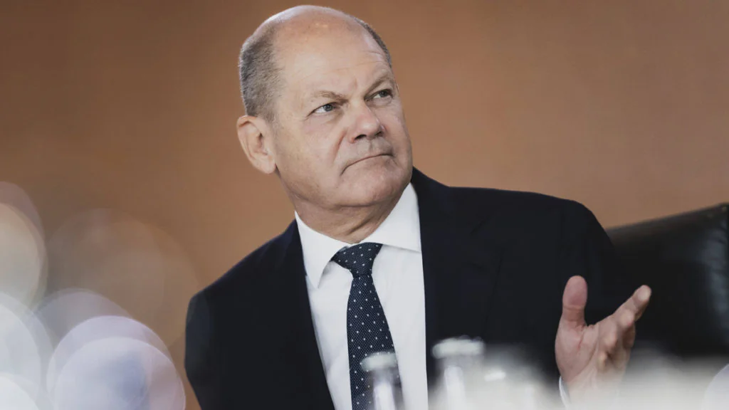 Fans wünschen sich „Monte-Partei“: MontanaBlack teilt gegen Olaf Scholz aus