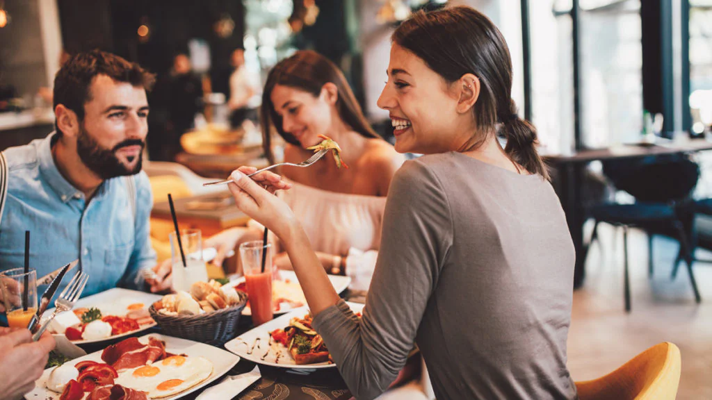 Bis zu 35 Euro: Erste Restaurants in Deutschland verlangen Eintrittsgeld