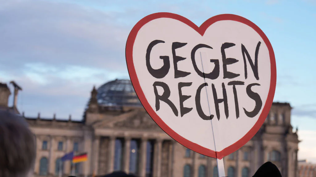 Demo gegen Rechtsextremismus: Video geht viral und entfacht Fake-Vorwürfe