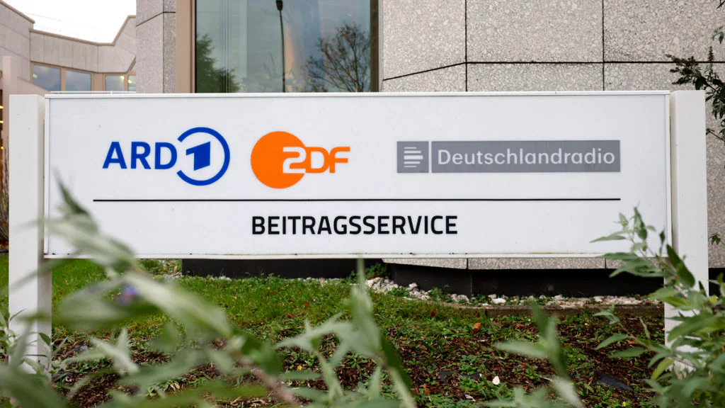 GEZ: So hoch ist die Strafe, wenn man den Rundfunkbeitrag nicht zahlt
