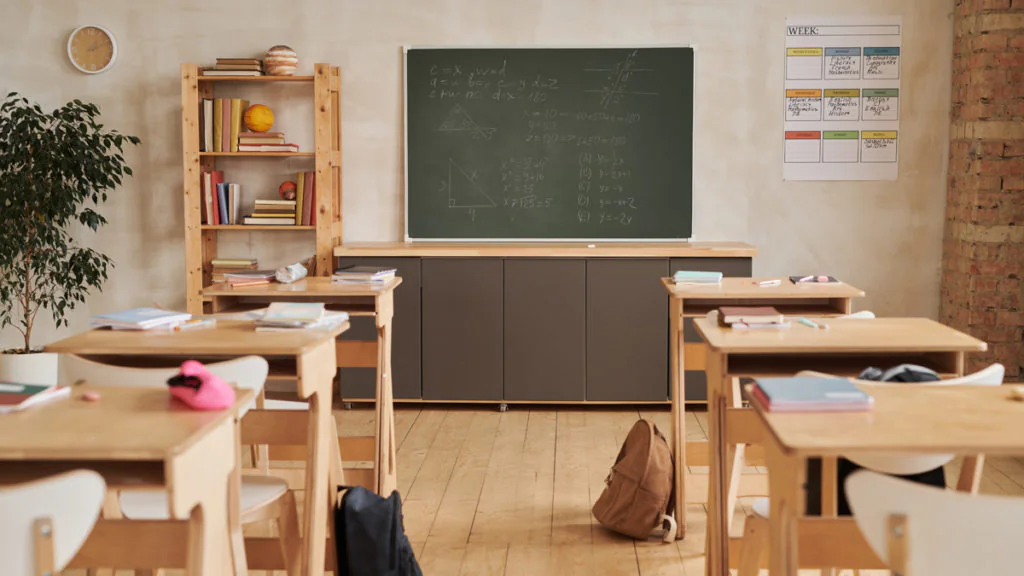 Nach Sex mit Schüler (14): Lehrerin drohen 50 Jahre Haft