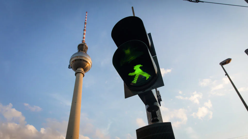 Neue Ampeln: Diese Bedeutung steckt hinter den weißen Balken