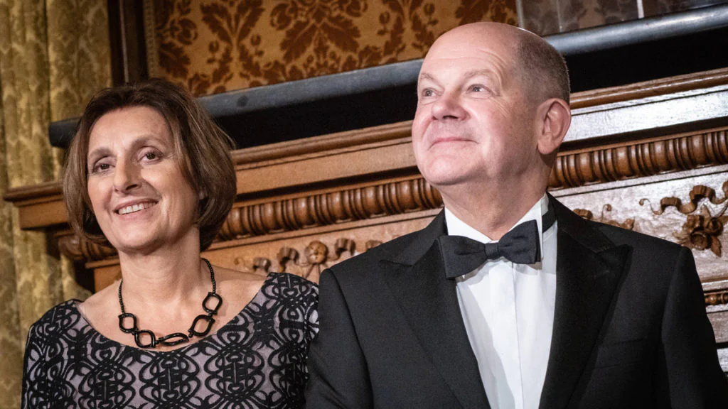 Olaf Scholz: Das ist seine Ehefrau Britta Ernst