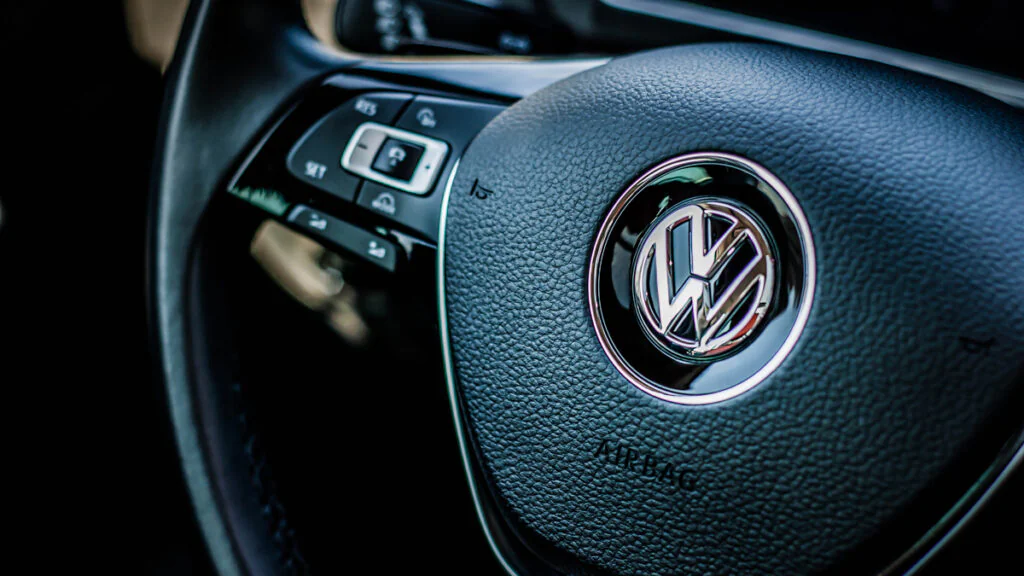Volkswagen zahlt bis zu 454.700 Euro Abfindung an Mitarbeiter