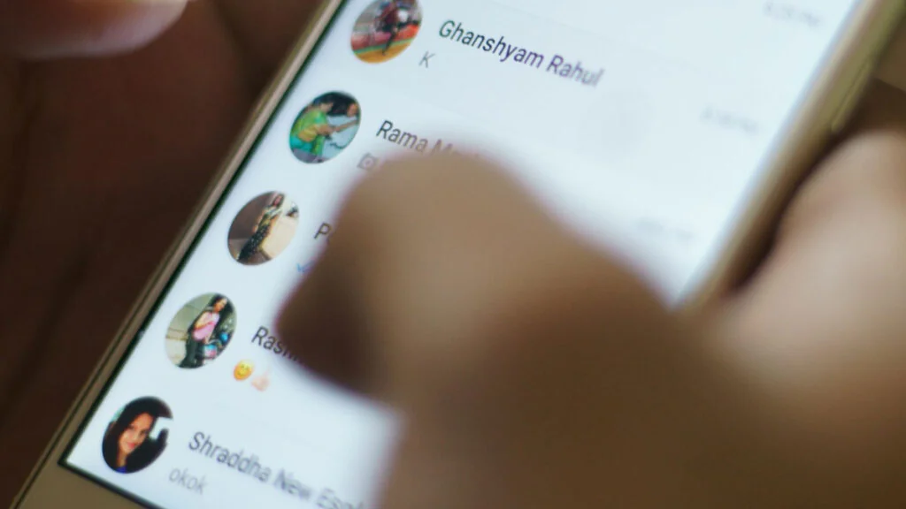 Doppelpfeil bei WhatsApp: Das bedeutet das neue Symbol
