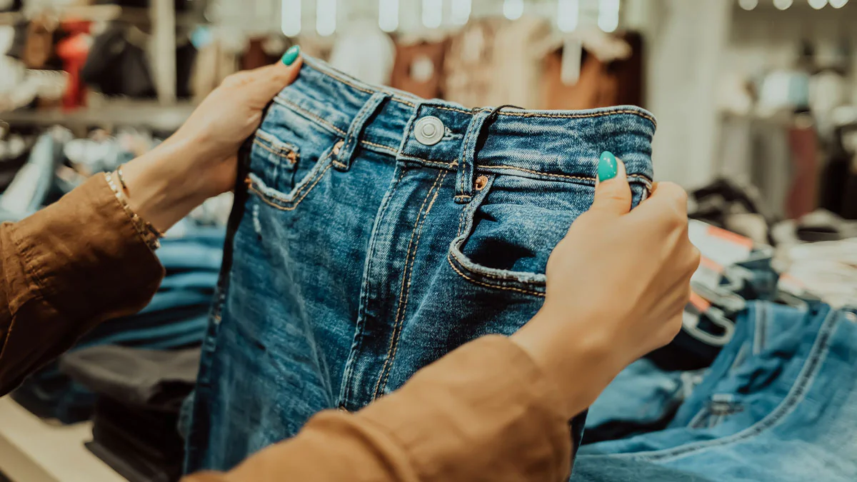 Endgültiges Aus nicht verhinderbar: Deutscher Kleidungshersteller stellt Betrieb ein