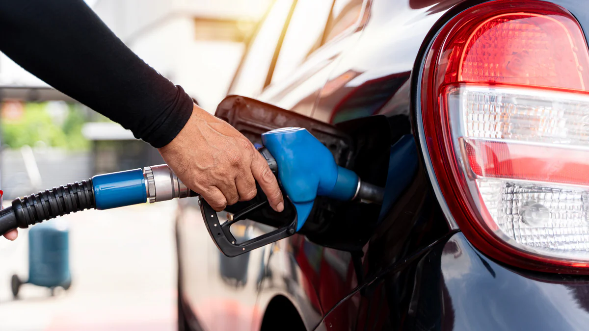Für Millionen Autofahrer: Tankstellen bieten neuen Sprit an