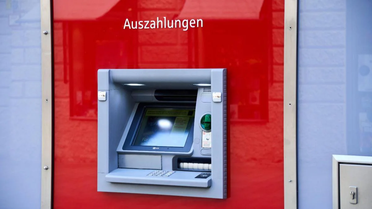 Geld: So bekommst du unzulässige Bankgebühren zurück