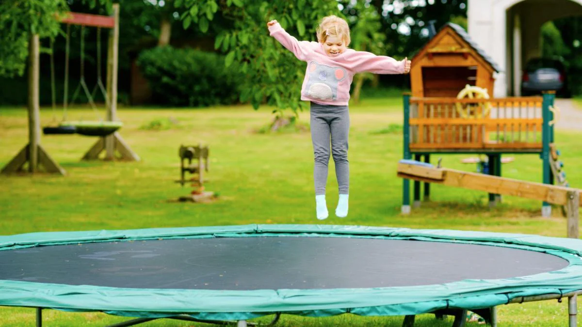 chirurgen-und-aerzte-warnen-vor-dem-trampolinspringen