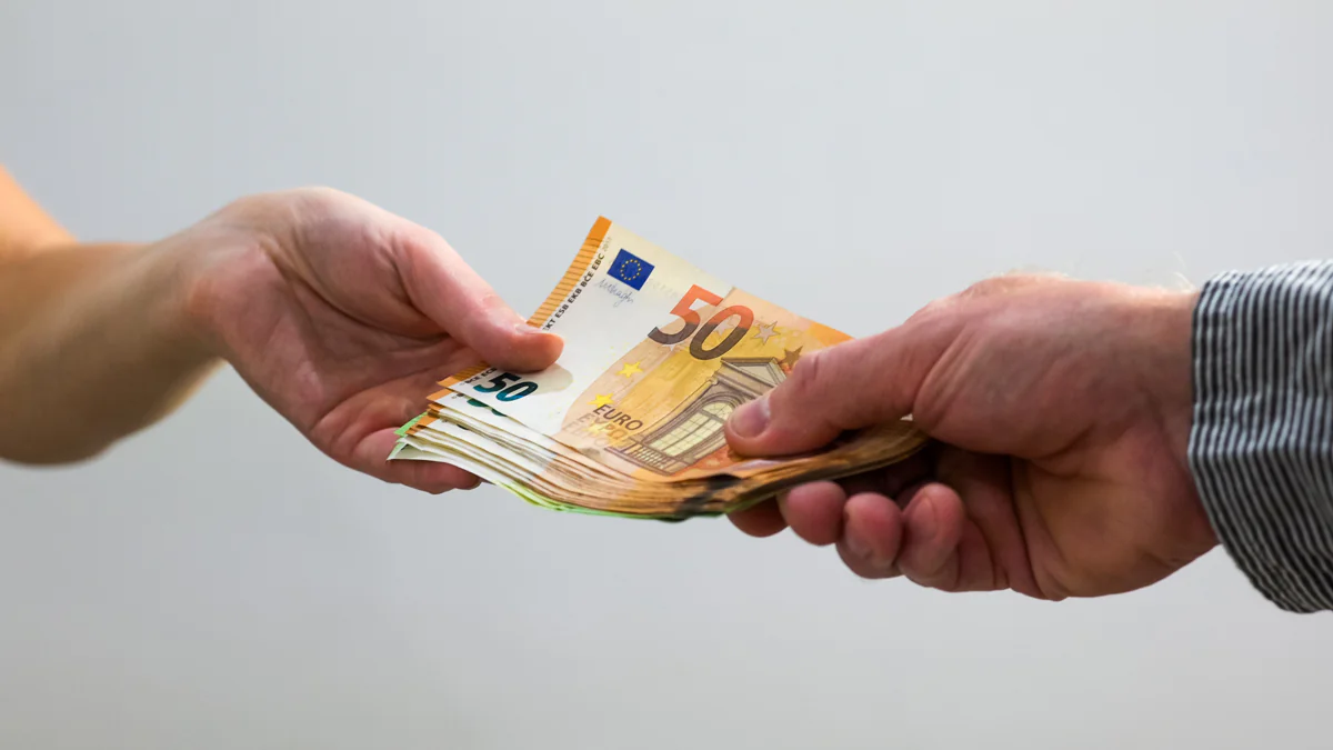 1000-euro-zuschuss-tausende-buerger-koennen-antrag-bis-ende-mai-stellen