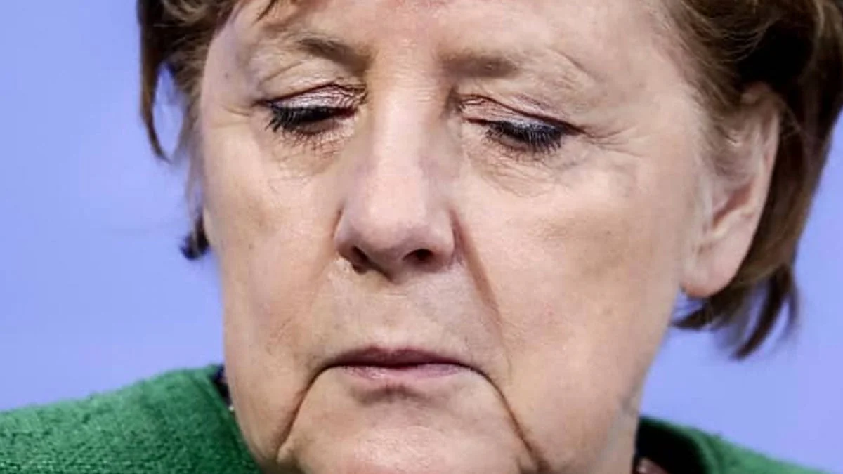 Merkel will strengere Regeln und droht Ländern
