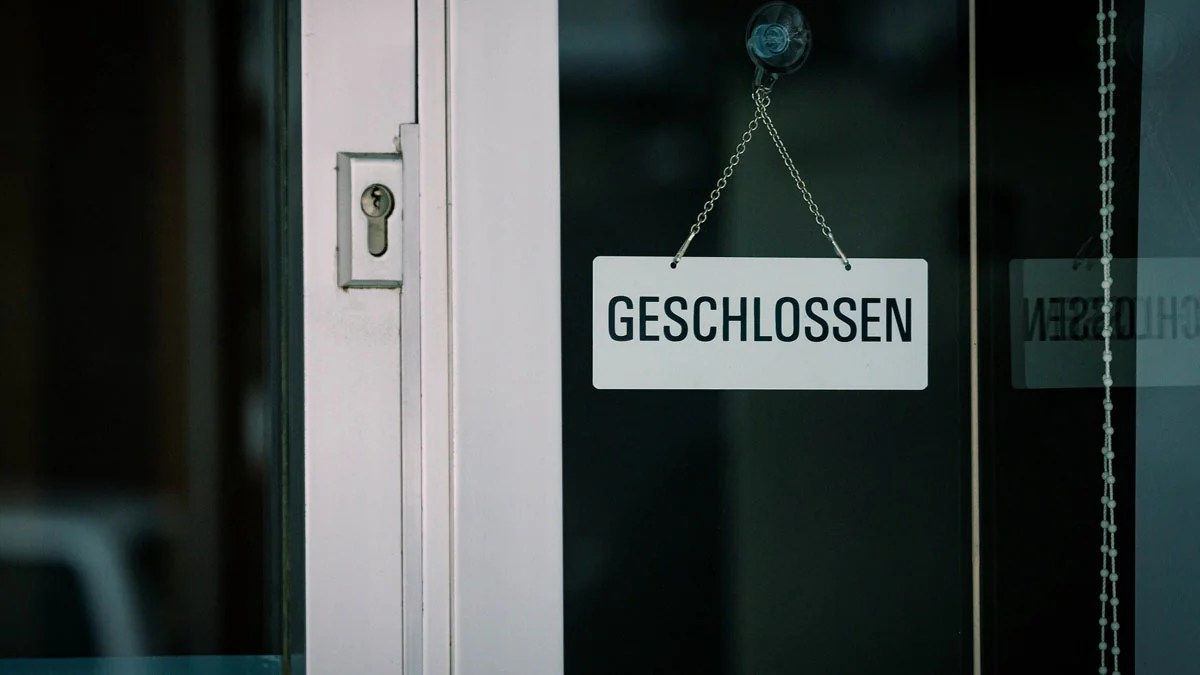 Gericht entscheidet: Diese zwei Corona- Regeln werden gekippt