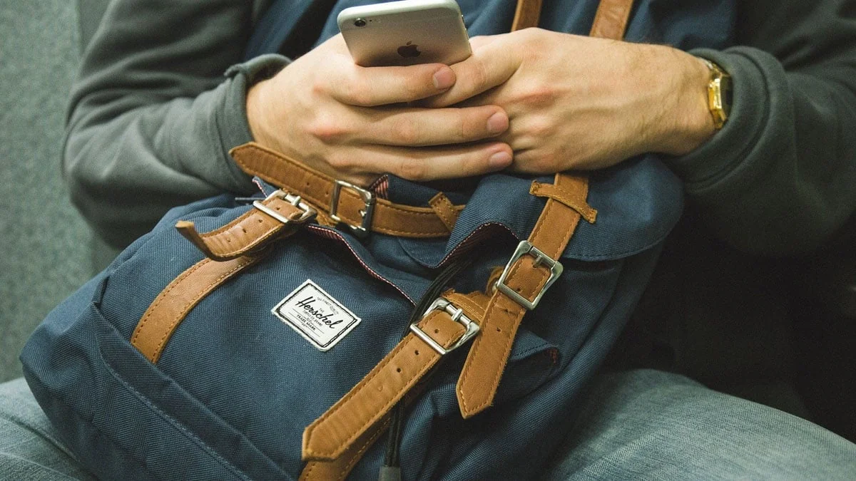 „Clubhouse“: Abmahnung wegen Datenschutzverstößen