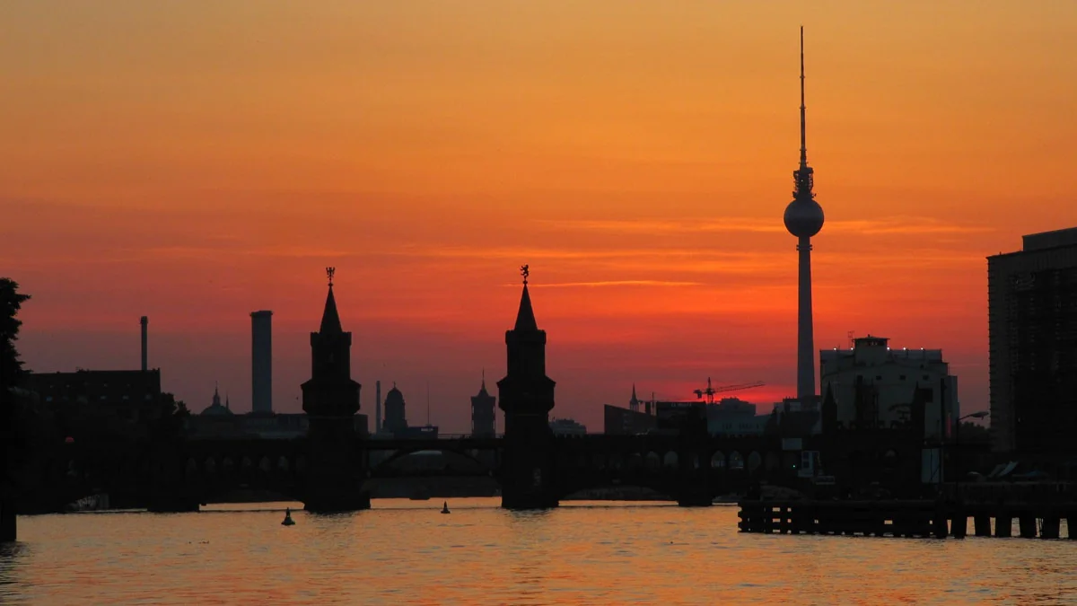 Berliner Initiative fordert nur noch 12 private Autofahren pro Jahr