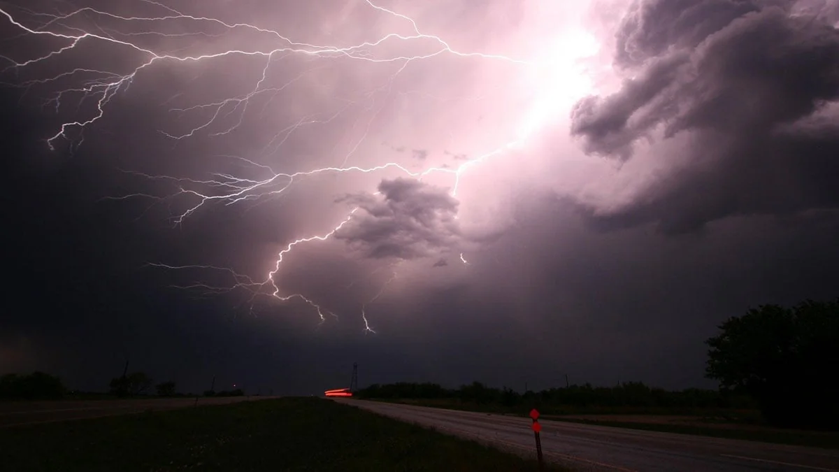 Heftige Gewitter: Nach heißen Temperaturen droht Dauerregen