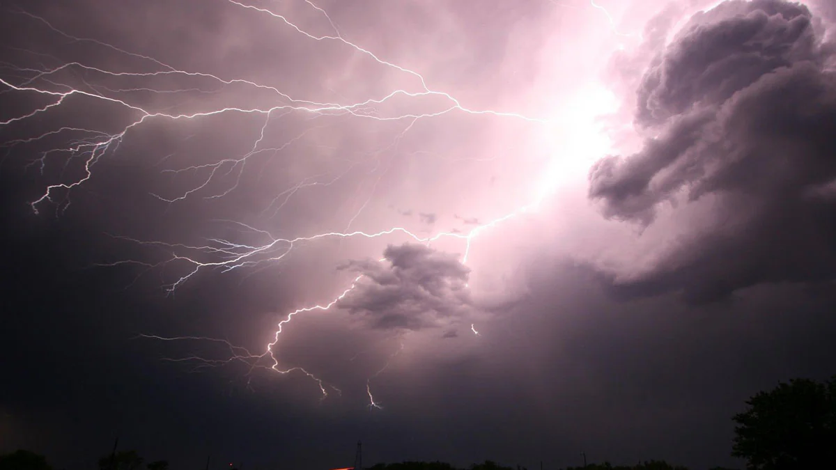 Unwetter-Warnung für Deutschland: Starkregen, Sturm und Hagelschauer