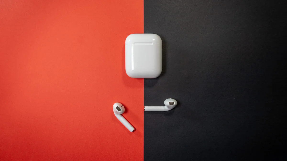 AirPods 3 und AirPods Pro 2: Das können die neuen Modelle