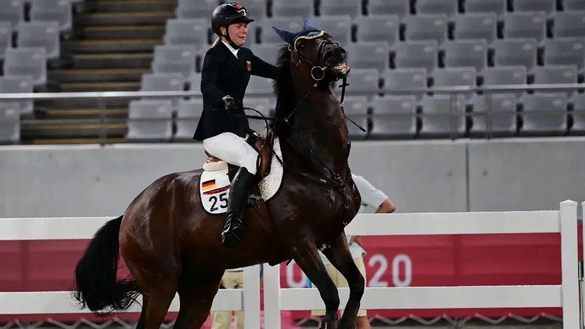 Olympia: Schauspielerin Kaley Cuoco will Annika Schleus Pferd kaufen