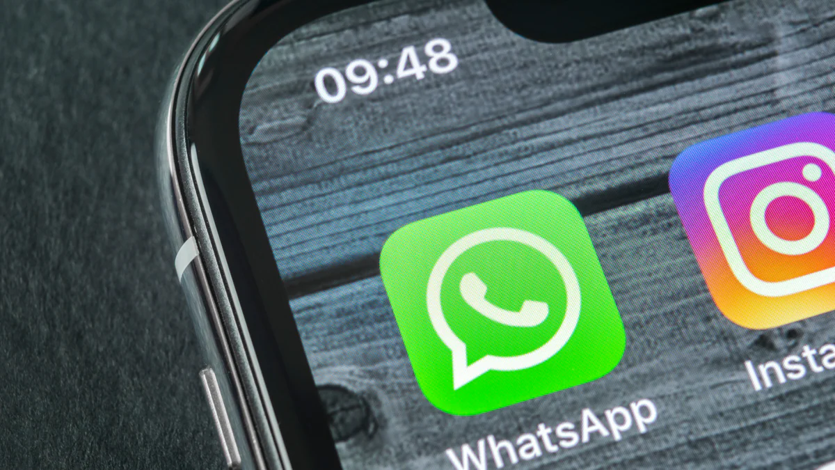 WhatsApp, Instagram und Facebook down: Das steckt hinter dem Mega-Ausfall