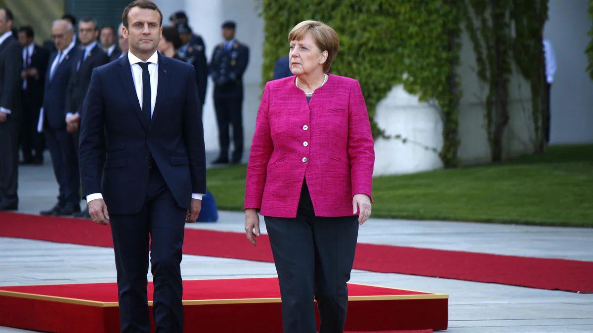 merkel-abschied-was-nun-aus-ihrer-blazer-sammlung-wird