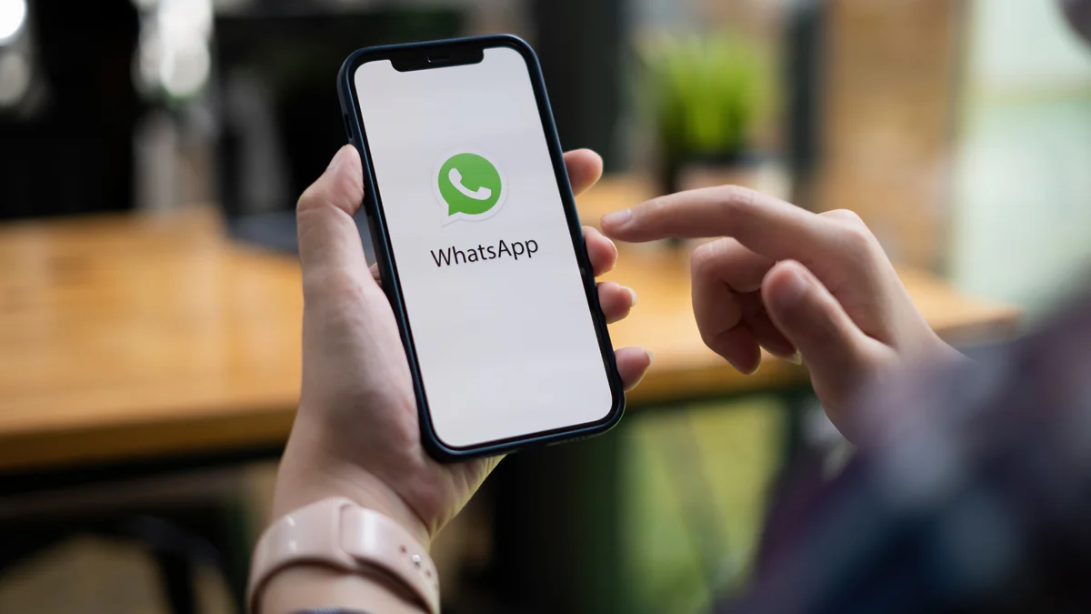 WhatsApp und Instagram erhalten Meta-Rebranding