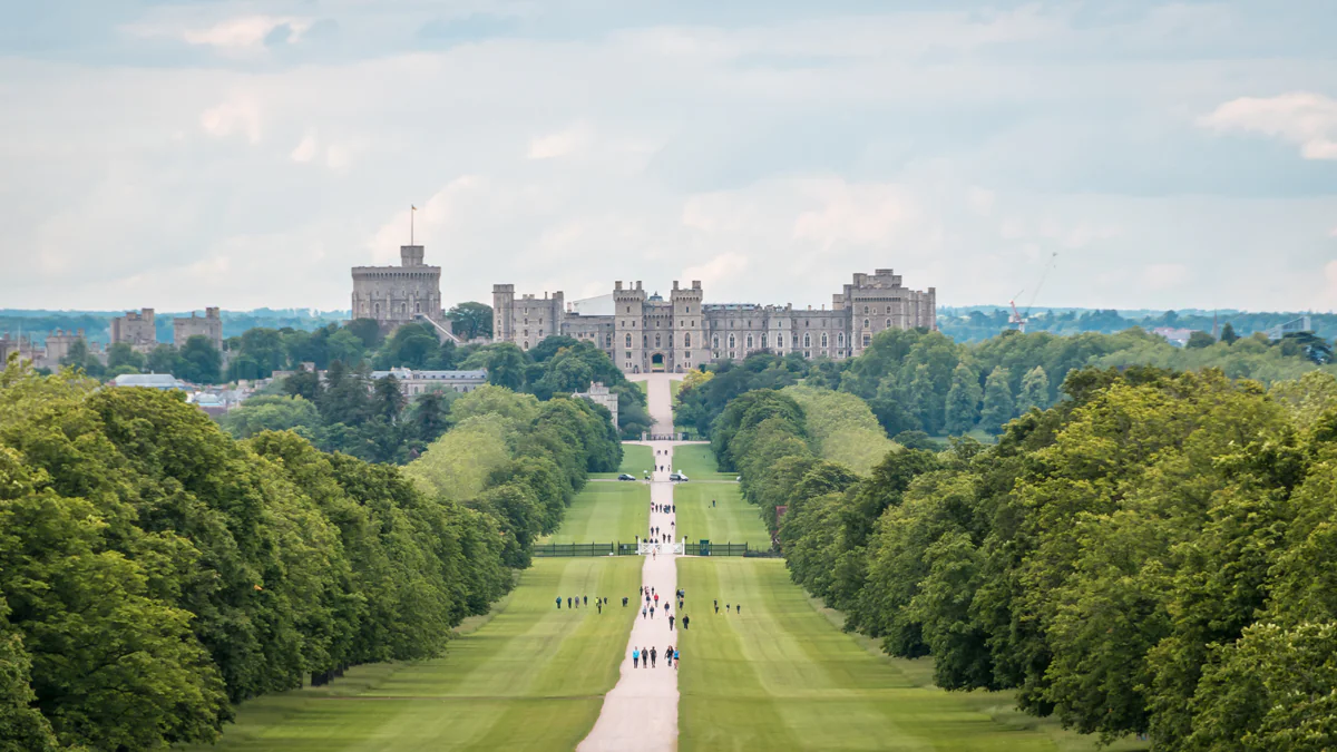 An Weihnachten: Bewaffneter Einbrecher wollte Queen ermorden