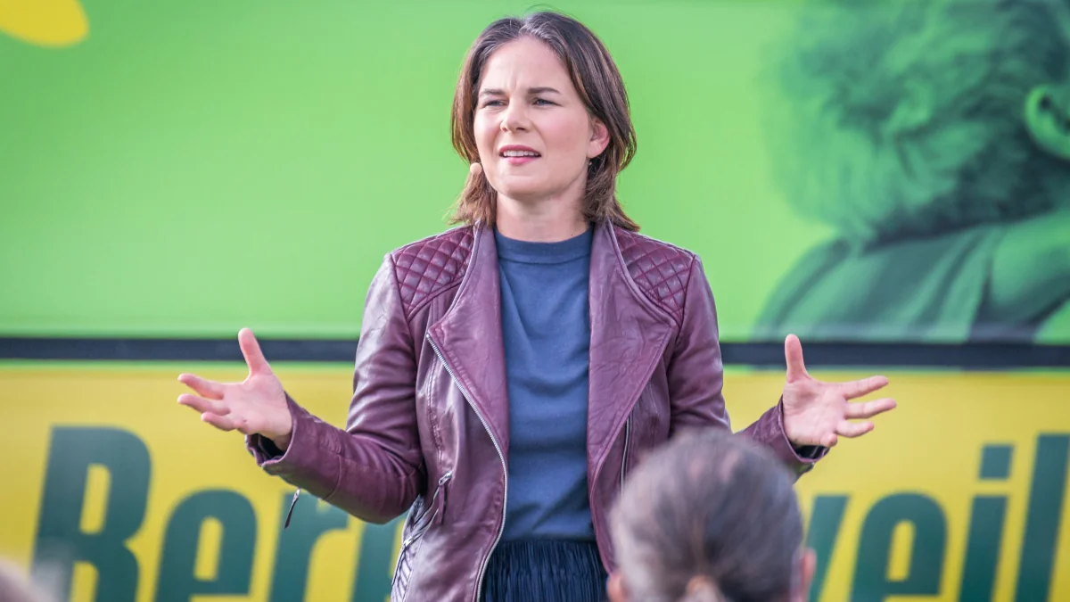 So viel verdient Annalena Baerbock als Außenministerin