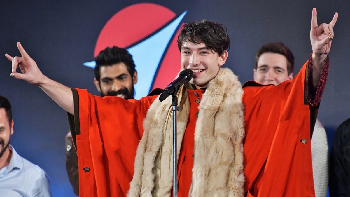 fehlender-hauptdarsteller-bei-fantastische-tierwesen-premiere-wo-ist-ezra-miller