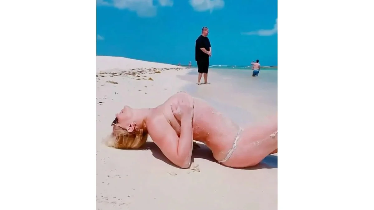 Britney Spears: Hotte Brust-Blitzer am Strand